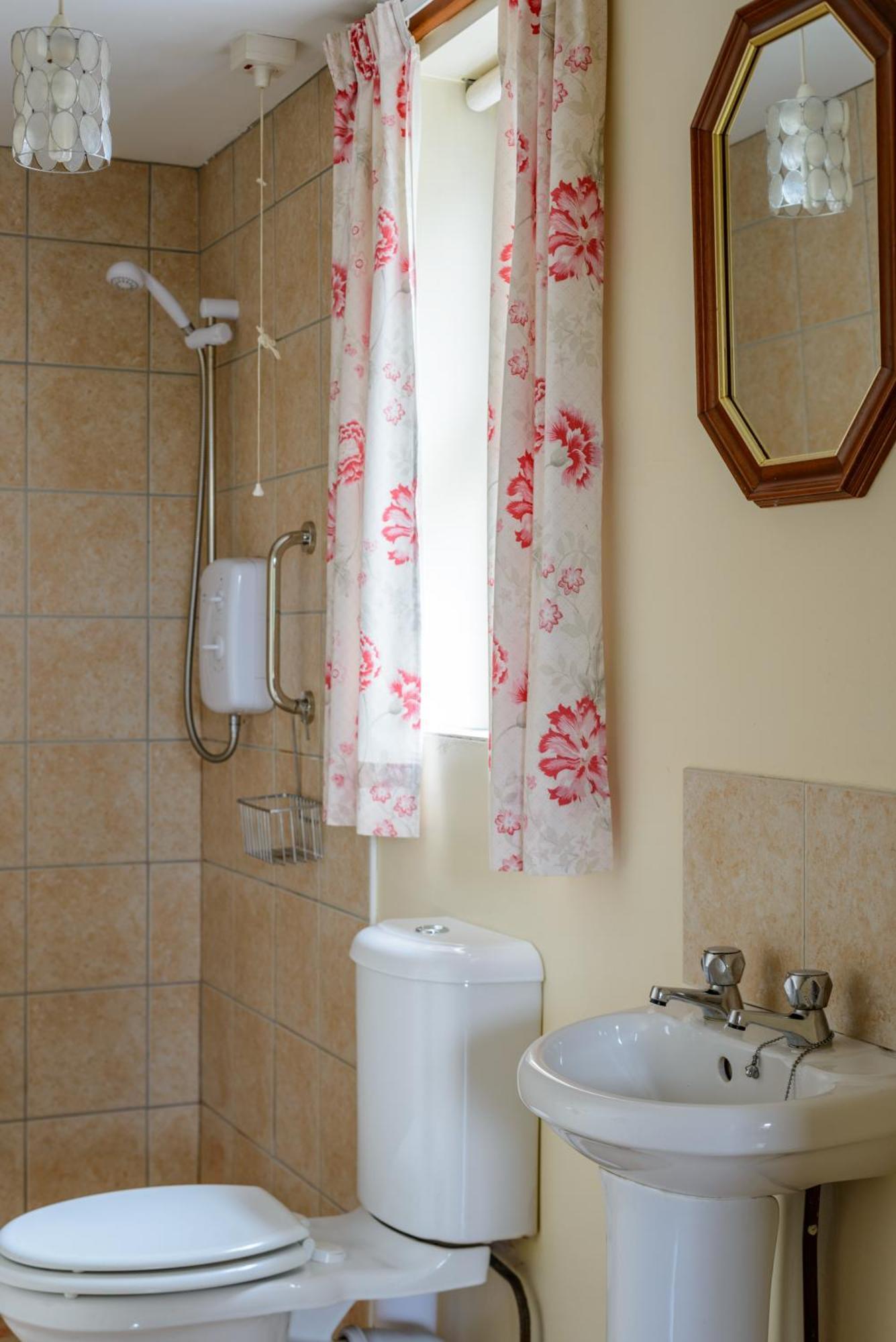 Grove Fort Self Catering Farmhouse Finnis Экстерьер фото